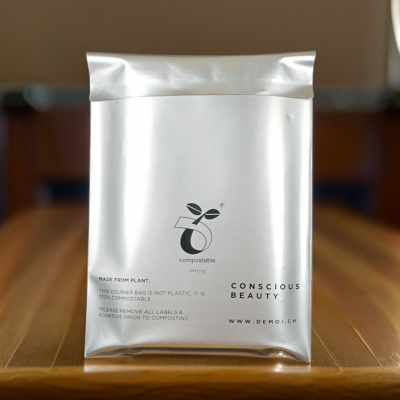 全生物降解破坏性胶条自粘袋 满版印刷细银 化妆品包装袋